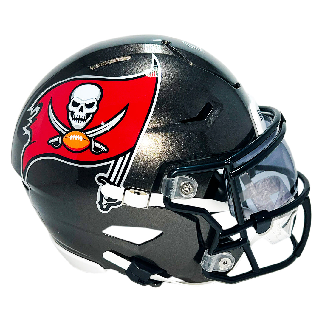 Baker Mayfield Signed Tampa Bay Buccaneers Midi SpeedFlex Football Helmet (Beckett)
