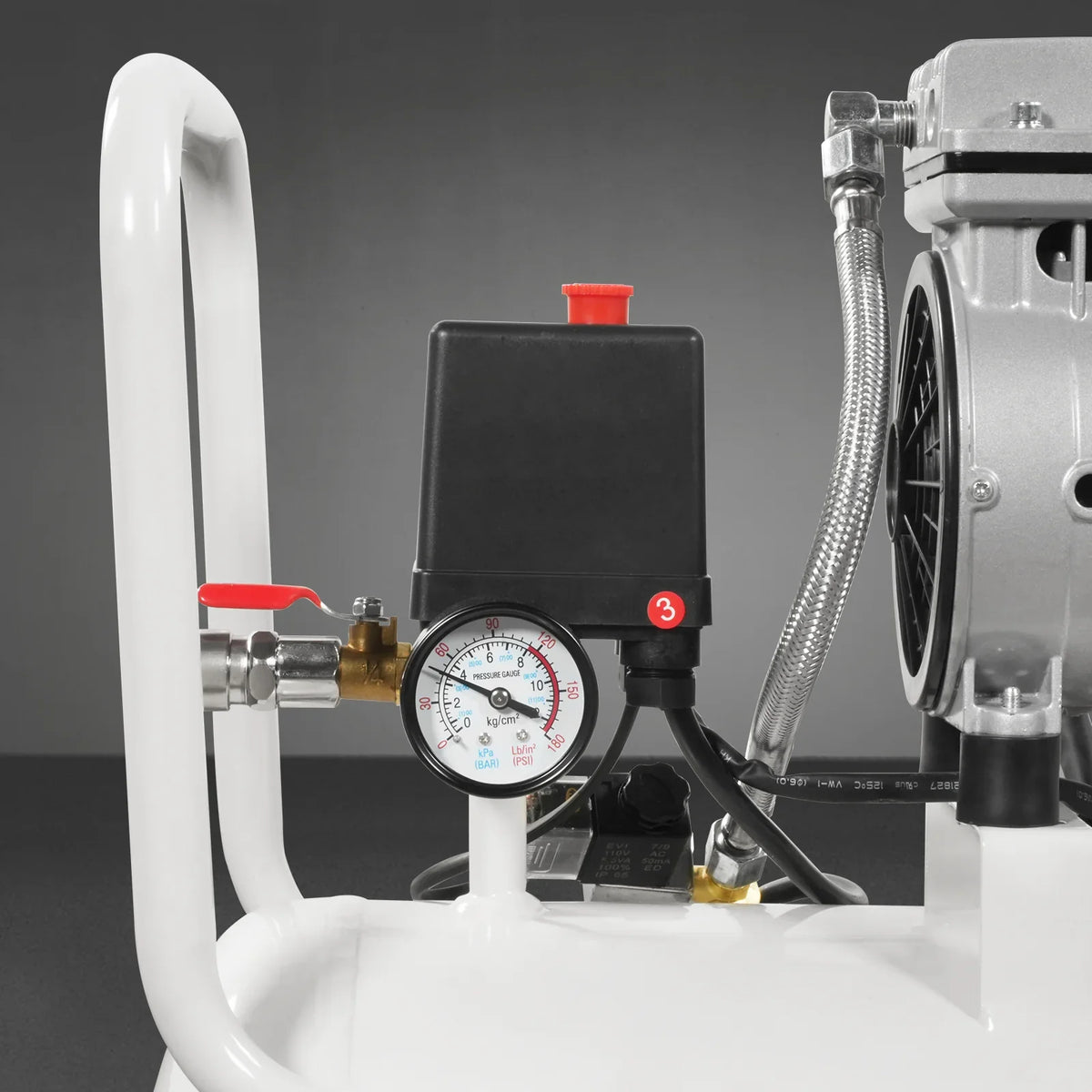 8 Gallon Air Compressor 600W 110V Oil-Free Quiet Electric Air Pump - 0.7MPa, 40L/min