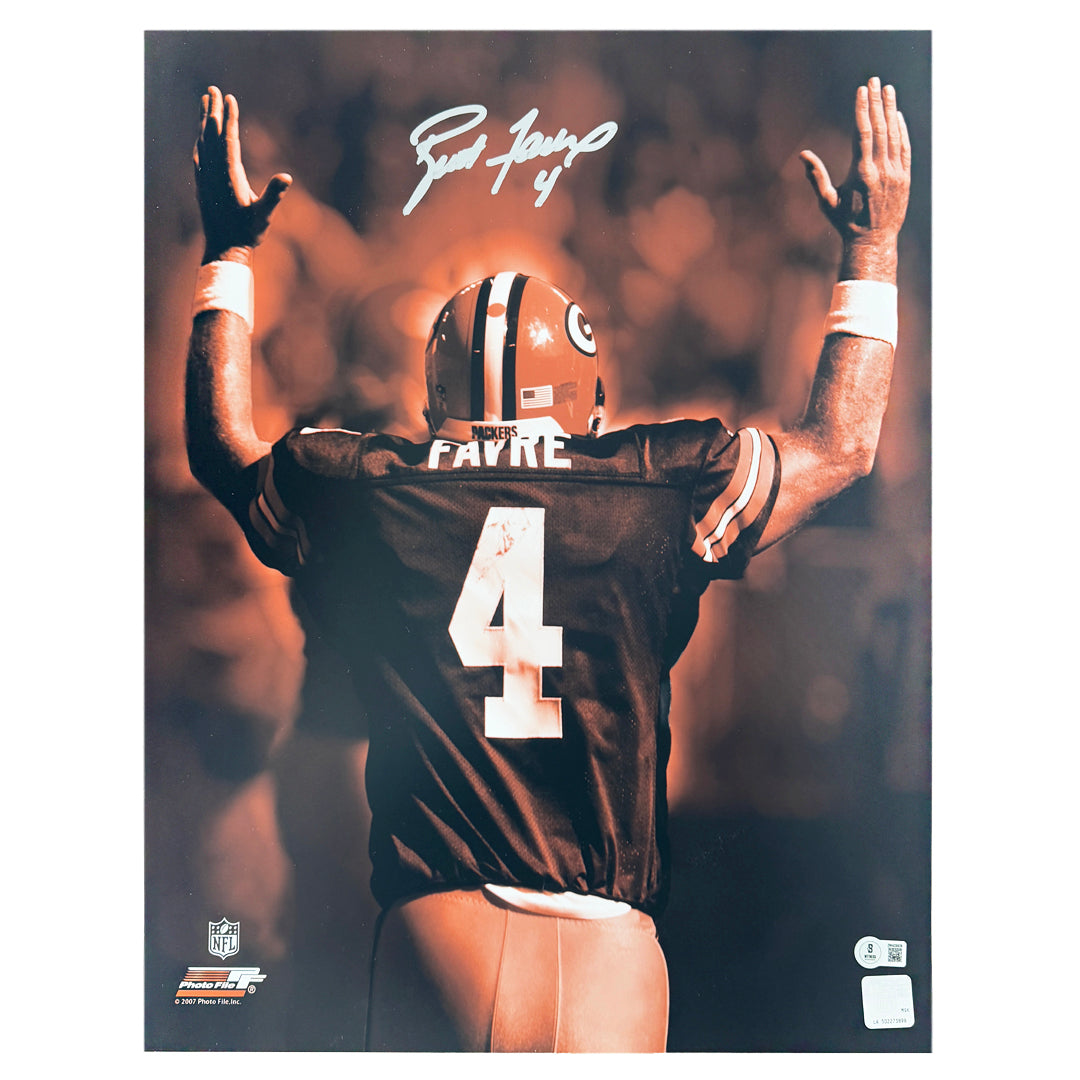 Brett Favre Signed Pose 1 Football 16x20 Photo (Beckett)