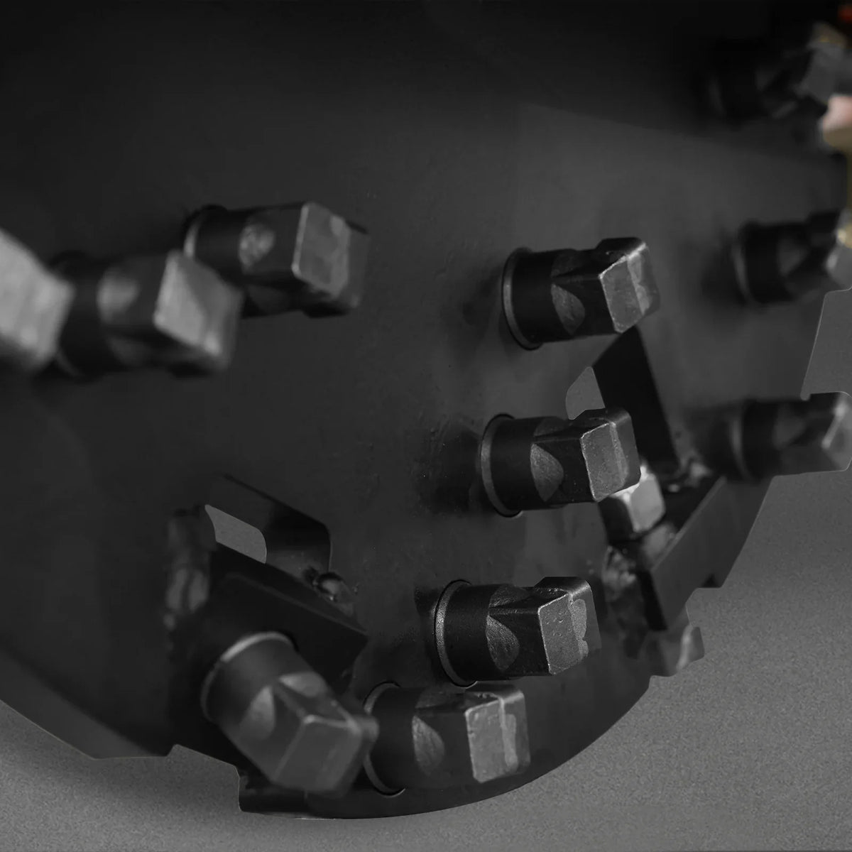 3-Point Hitch PTO Stump Grinder with 34 Carbide Teeth (PTO Shaft Included with Slip Clutch),  for 15-45HP Tractor; SG24