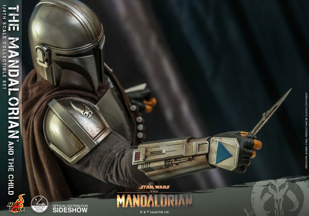 The Mandalorian and The Child Quarter Scale Collectible Set